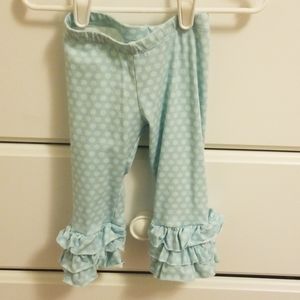 Persnickety ruffled bottom pants